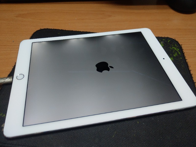 Apple iPad Air2 A1566 故障維修
